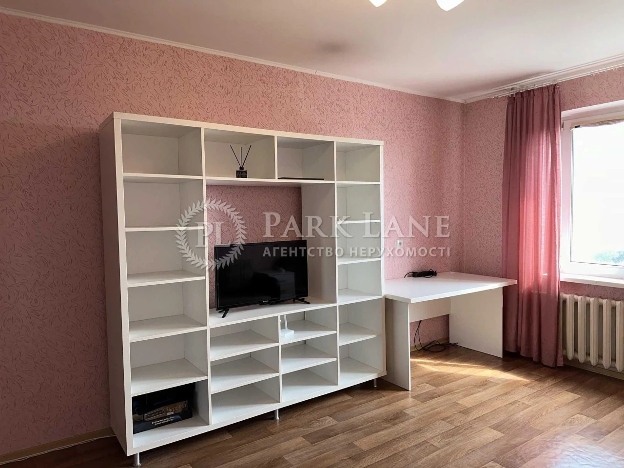 Продаж 1-кімнатної квартири з ремонтом в затишому місці Поді