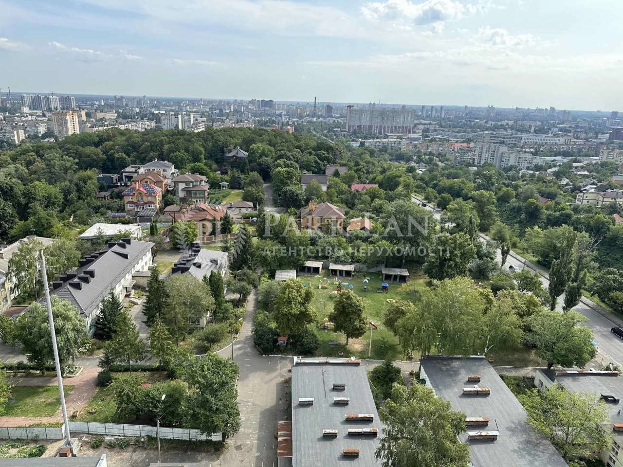 Продаж 1-кімнатної квартири з ремонтом в затишому місці Поді