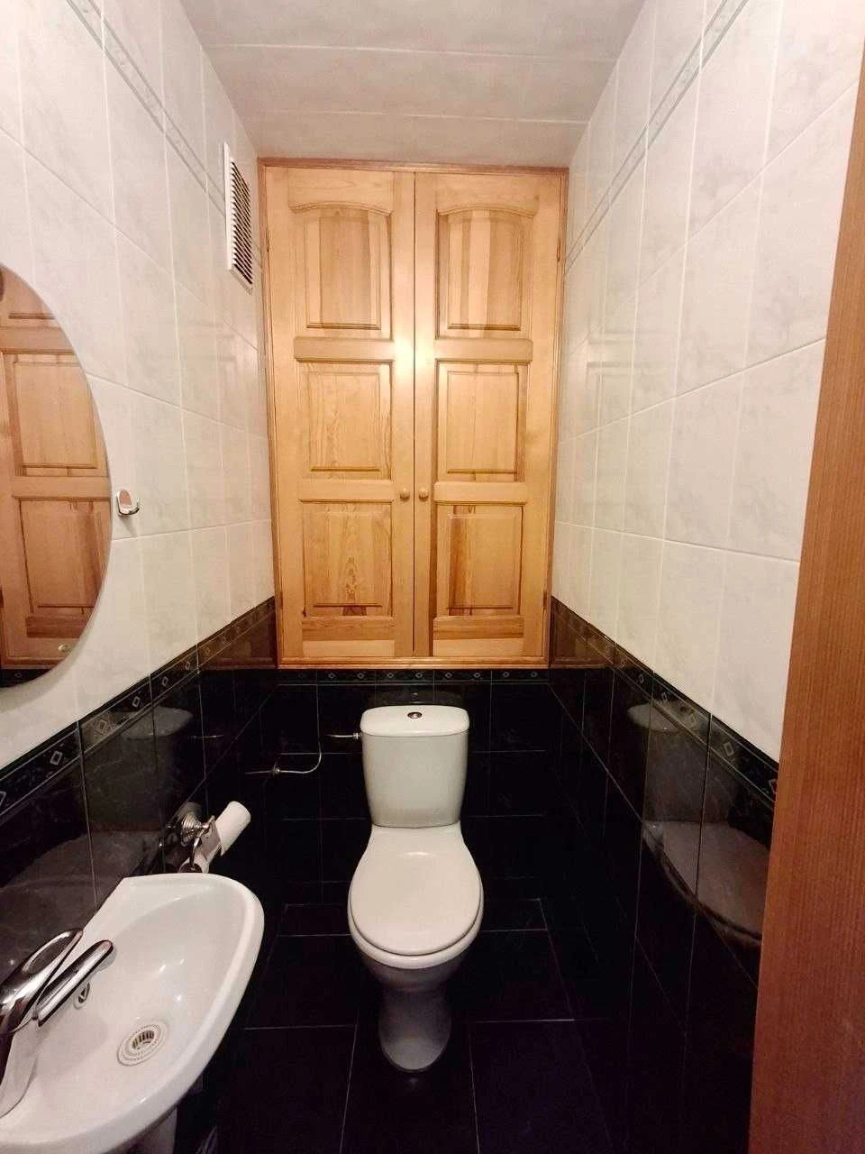 Продаж 3-квартири поряд з метро Позняки, вул Драгоманова 44а