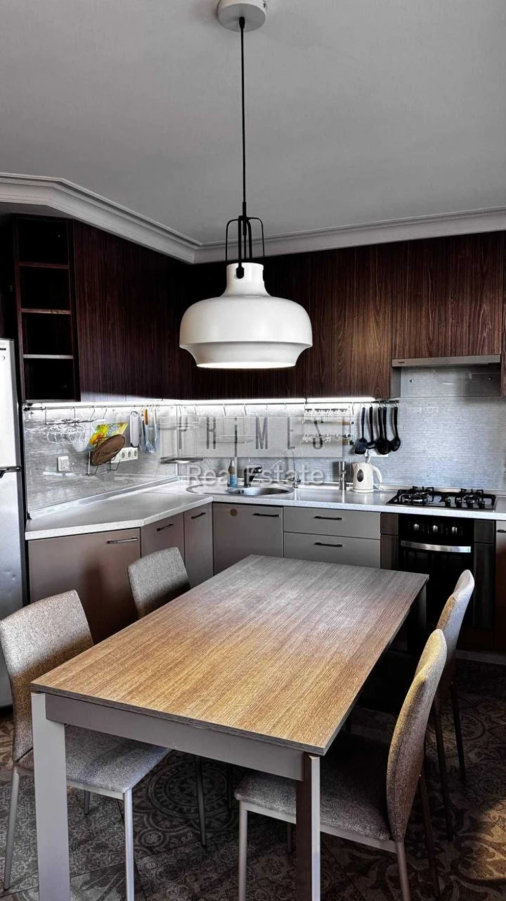 Продаж 3-кімн. 80 м² з ремонтом, 3 поверх, ГАЗ  вул. Миколи