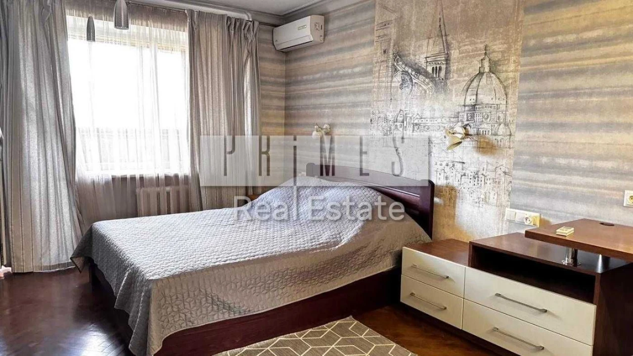 Продаж 3-кімн. 80 м² з ремонтом, 3 поверх, ГАЗ  вул. Миколи