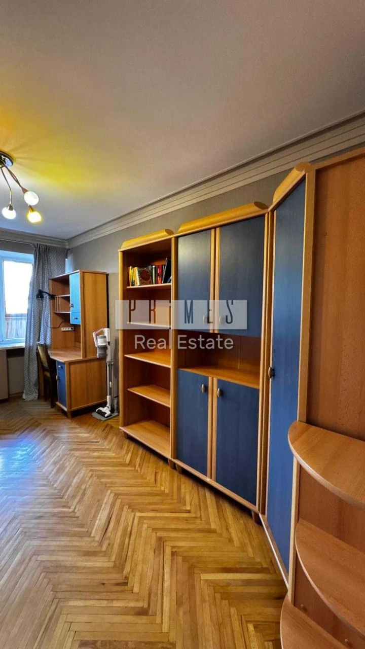 Продаж 3-кімн. 80 м² з ремонтом, 3 поверх, ГАЗ  вул. Миколи