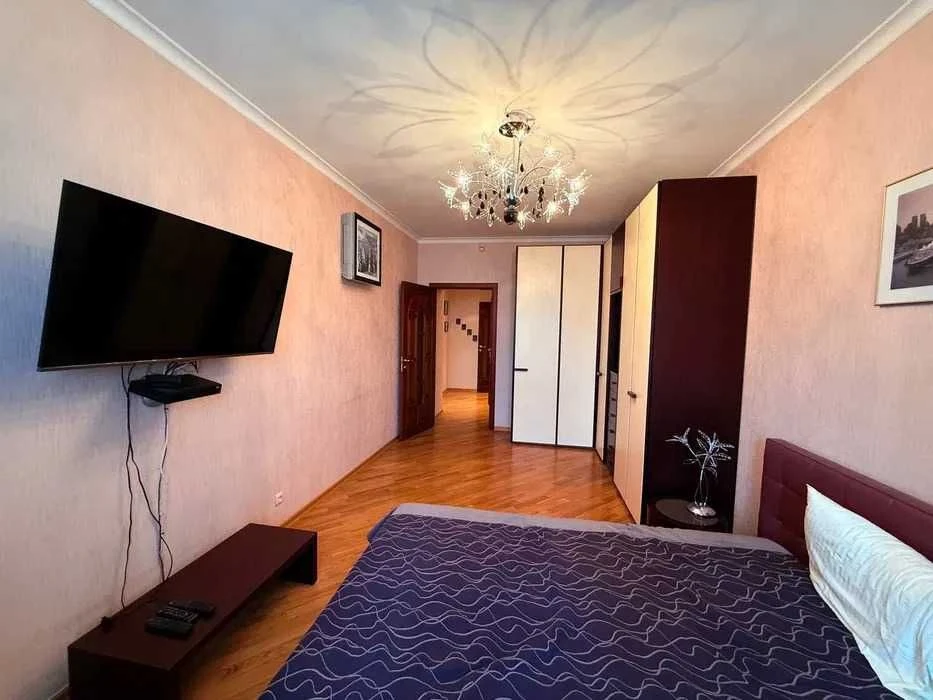3к квартира 86м2 Центр, Дом со шпилем, Вирменский проулок, П