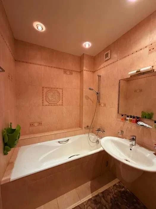 3к квартира 86м2 Центр, Дом со шпилем, Вирменский проулок, П