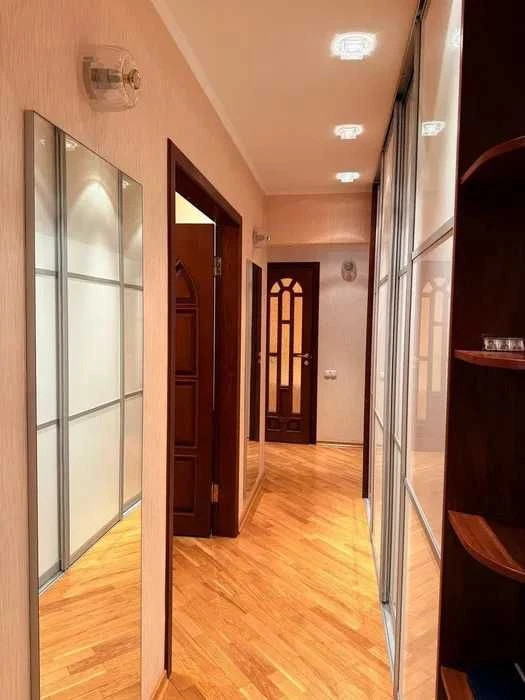 3к квартира 86м2 Центр, Дом со шпилем, Вирменский проулок, П