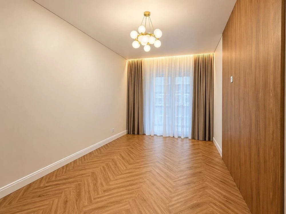 Продаж 2к квартири з ремонтом/ ЖК В4/Вулиця Бабяка/72 м2/Газ