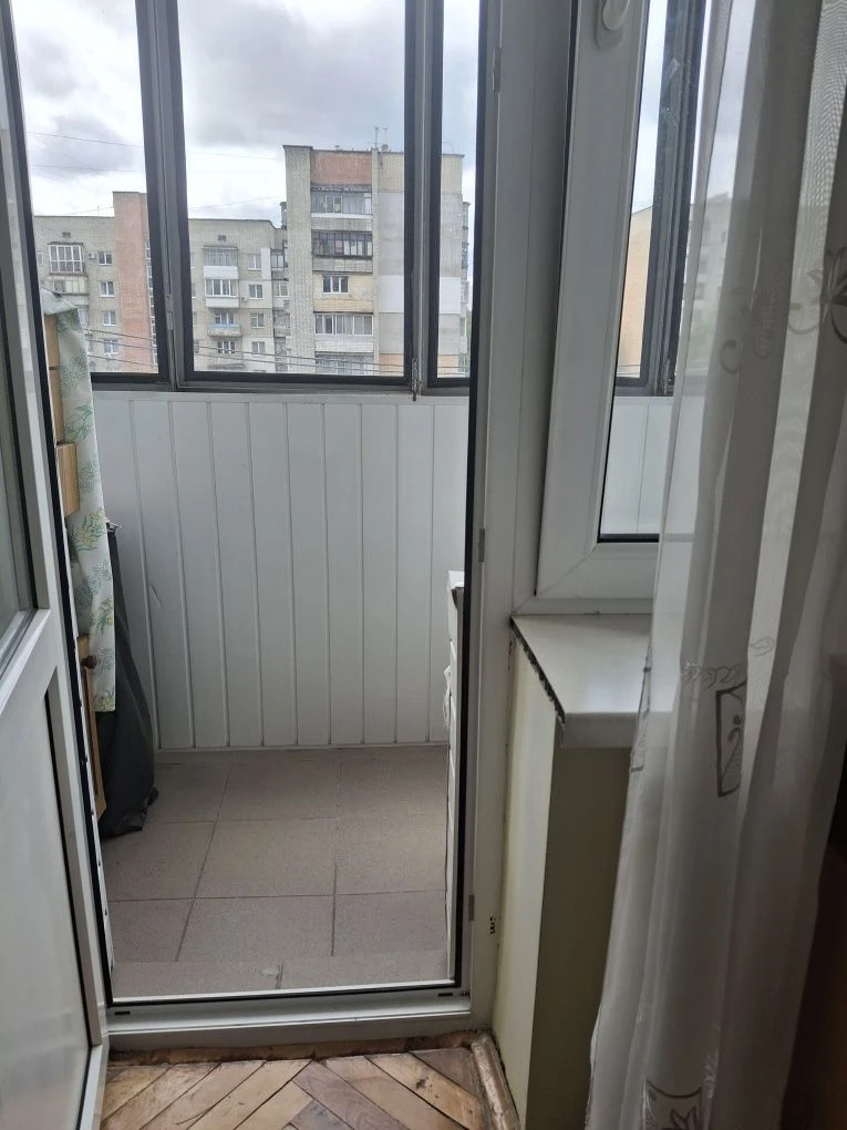 Продаж1 кім кв вул Мазепи Шевченківський р- н м. Львів