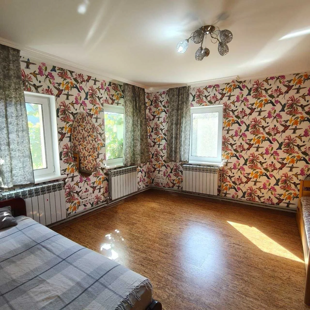 Власний будинок у Києві біля лісу і метро! 100 м², 7 соток,