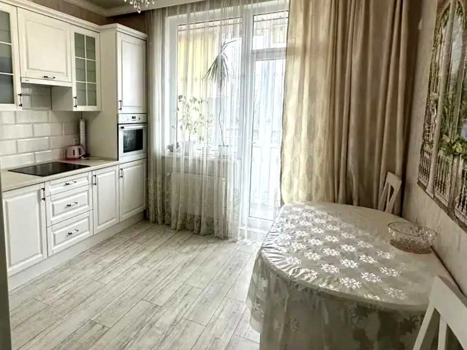 Квартира. Одеса, Люстдорфська дорога вул.