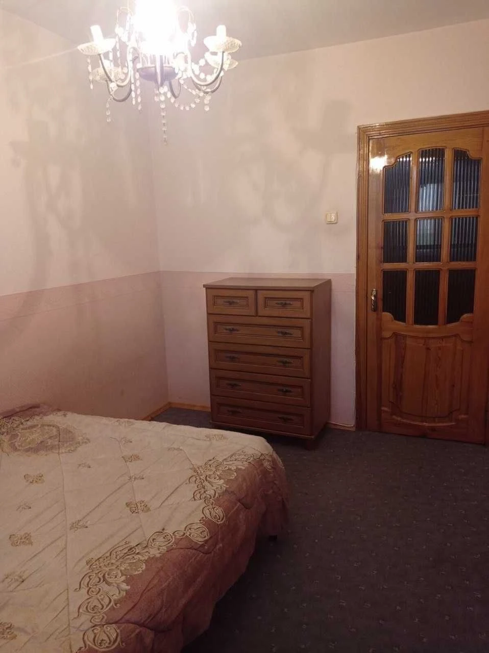 Продам 3 комн. квартиру на ул. ген. Бочарова / ТРЦ Атриум
