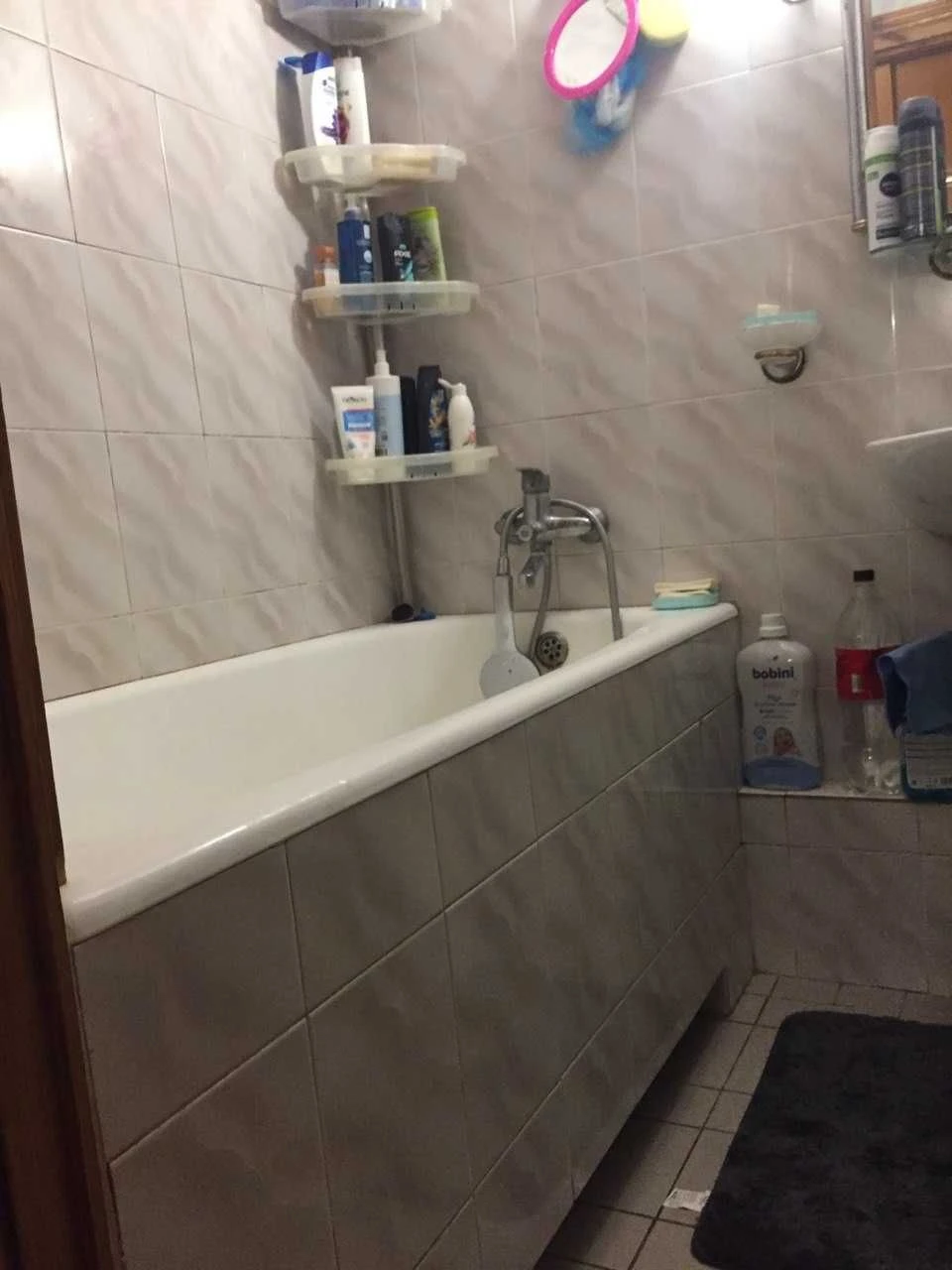 Продам 3 комн. квартиру на ул. ген. Бочарова / ТРЦ Атриум