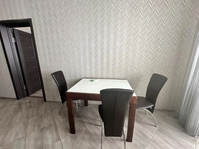 shev-03. Квартира з ремонтом в ЖК Апельсин.