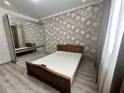 shev-03. Квартира з ремонтом в ЖК Апельсин.