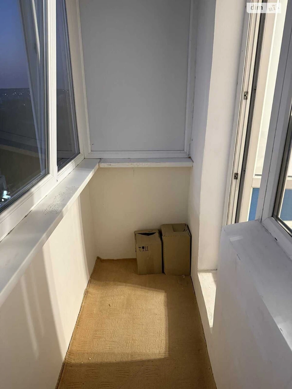 Продаж 2к квартири 52м² з ремонтом та меблями, Ракове (вул.