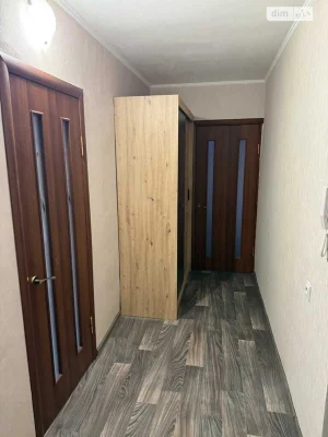 Продаж 2к квартири 52м² з ремонтом та меблями, Ракове (вул.