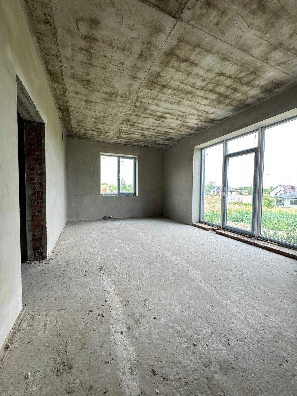 Продам 4-кімнатний котедж 125 м² + 5 соток у масиві Криничен