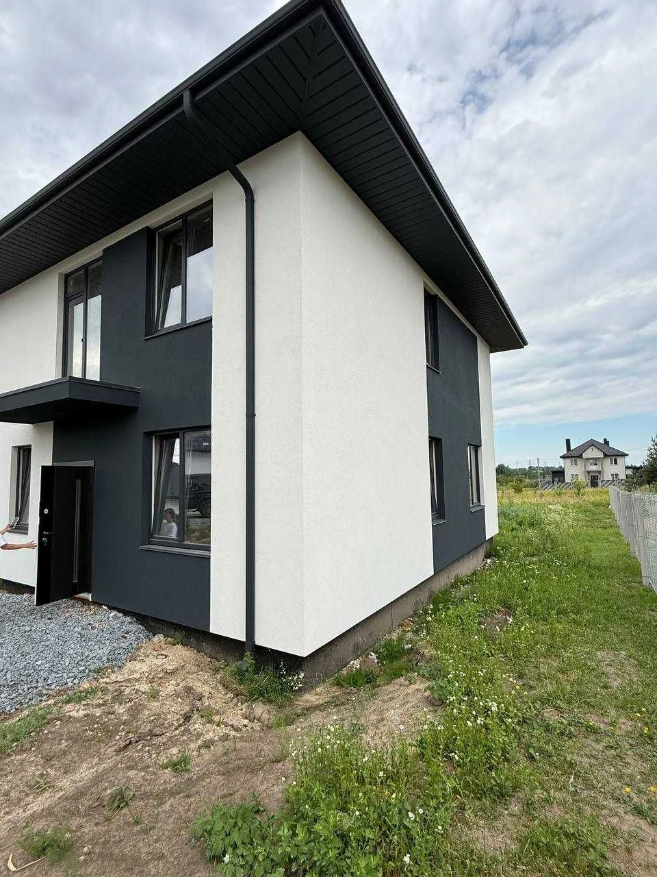 Продам 4-кімнатний котедж 125 м² + 5 соток у масиві Криничен