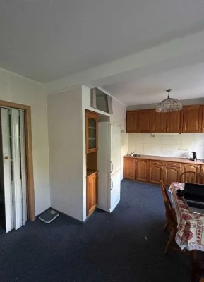 3-room apartment for sale, metro Pecherska, Konovaltsa St.