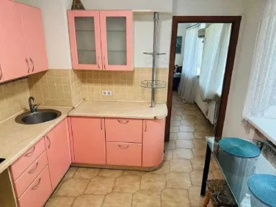 Продам 2 к хорошую квартиру пр Богдана Хмельницкого Терра Ши