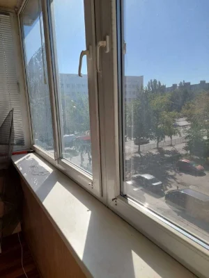 Продам 3-к квартиру в кирпичной высотке на пр. Слобожанский