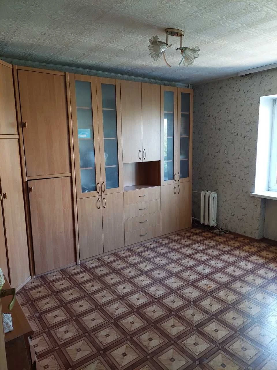 Продам 3-к квартиру в кирпичной высотке на пр. Слобожанский
