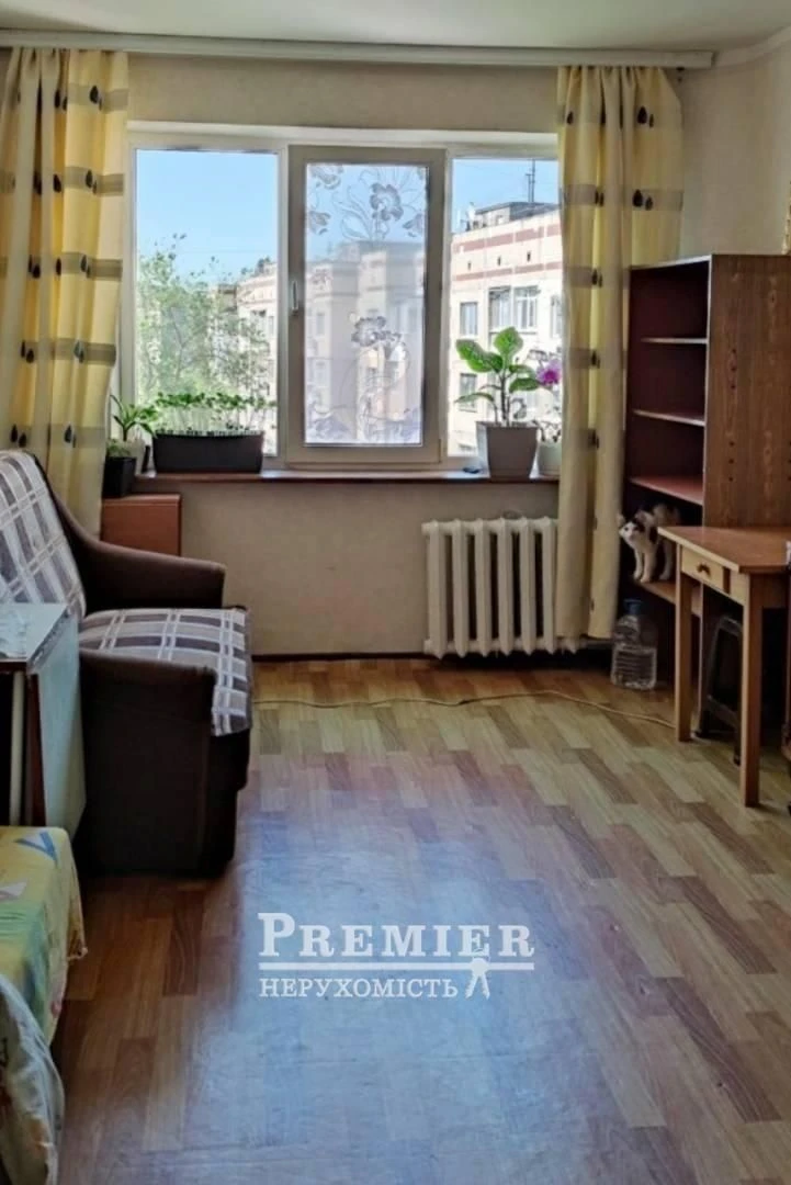 5 - кімнатна квартира 98 м² - простір для великої сім'ї