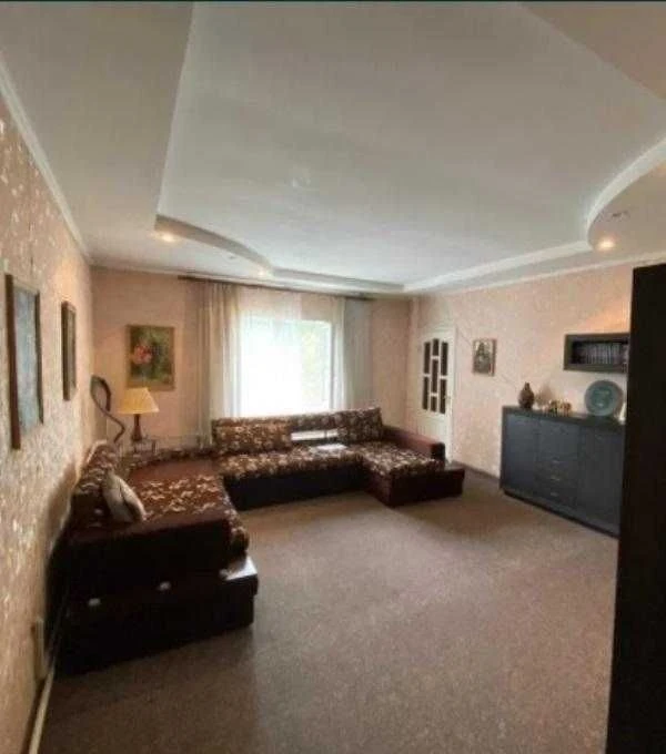 Продам целый дом в Индустриальном районе