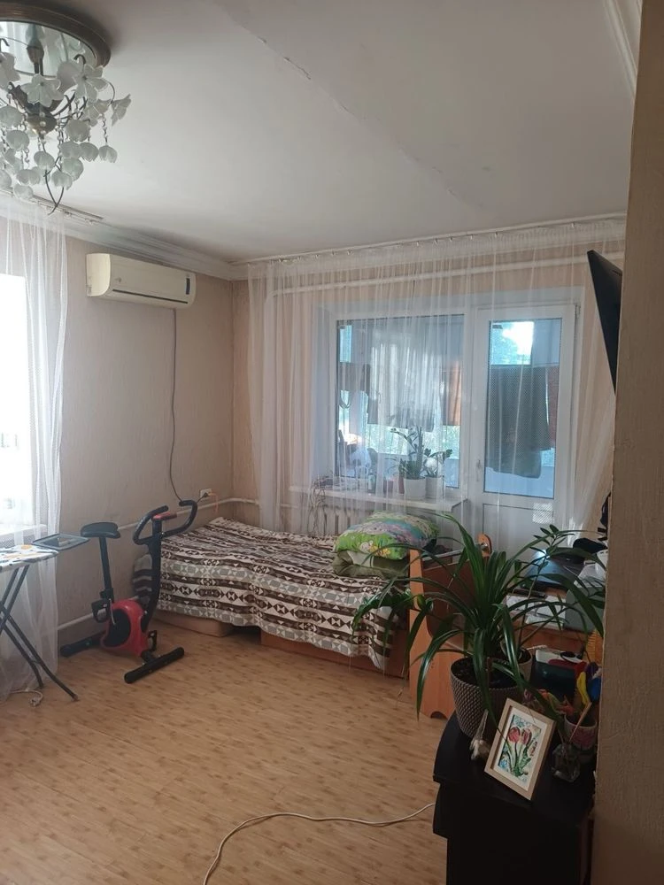 Продам однокімнатну квартиру