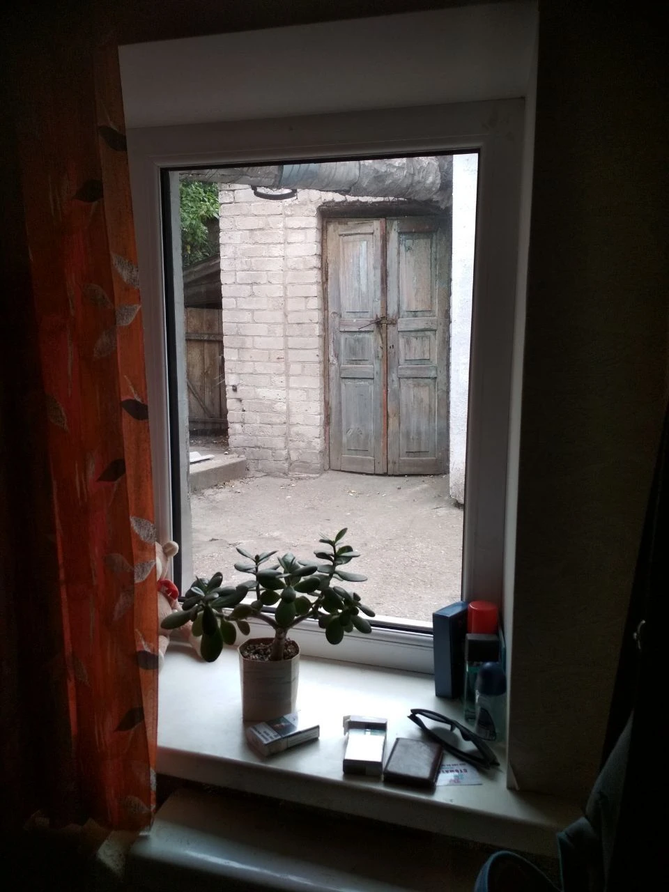 Продам половину будинку