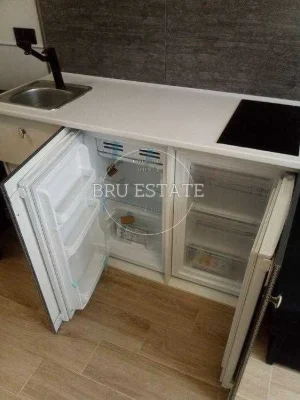 Sale of a 1-room apartment with renovation in the residential complex 4U, Akademist