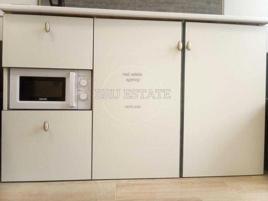 Sale of a 1-room apartment with renovation in the residential complex 4U, Akademist