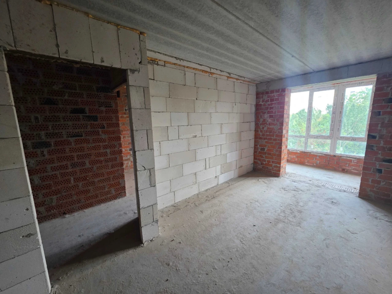 Продаж 1к квартири 42м2 у ЖК Green Village | Динамічно розви