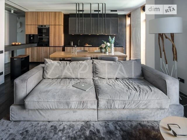 Sale of 4-room apartment 135 sq. m on Regeneratorna St. 4 K 14 •