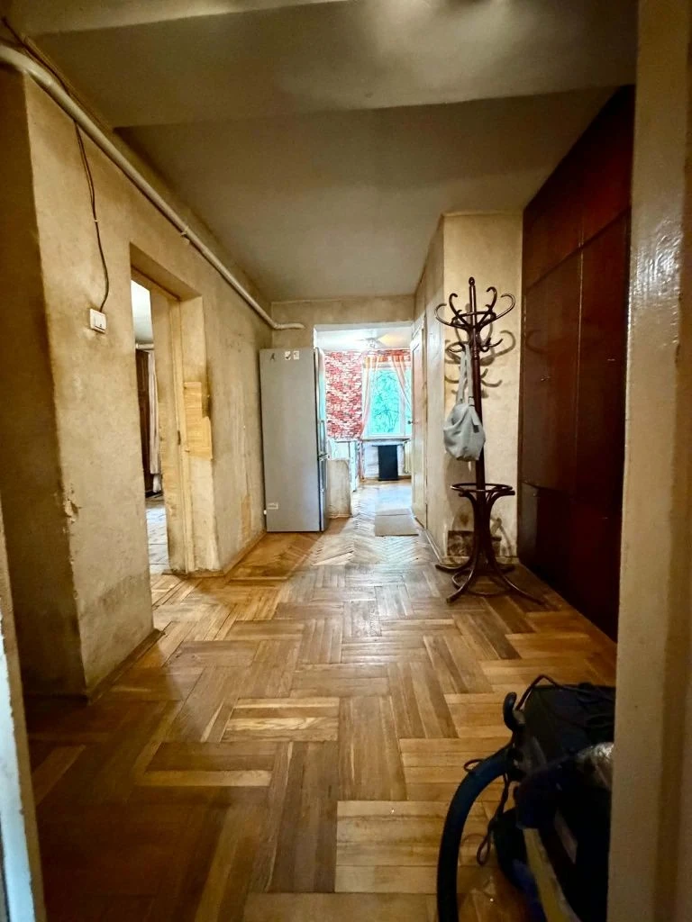 Продам 2-кімнатну квартиру по вул.Олени Степанівни, чешка