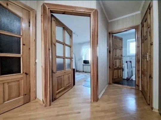 Продаж 2 кімн квартира 58 м² 1/5 ц вул.Івана Величковського