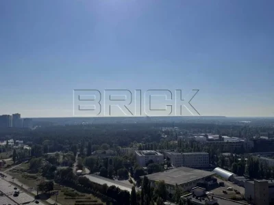 Квартира. Київ, Братів Чибінєєвих вул.