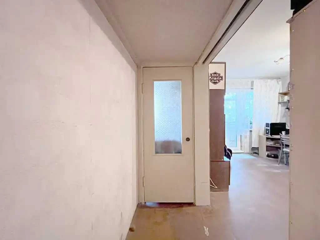 Продам 1к. квартиру 33 м² на просп. Петра Калнишевського