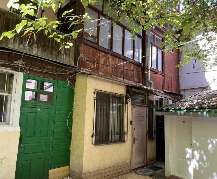 Продам 1-кімнатну | Центр | Успенська / Утьосова | 15 000 $