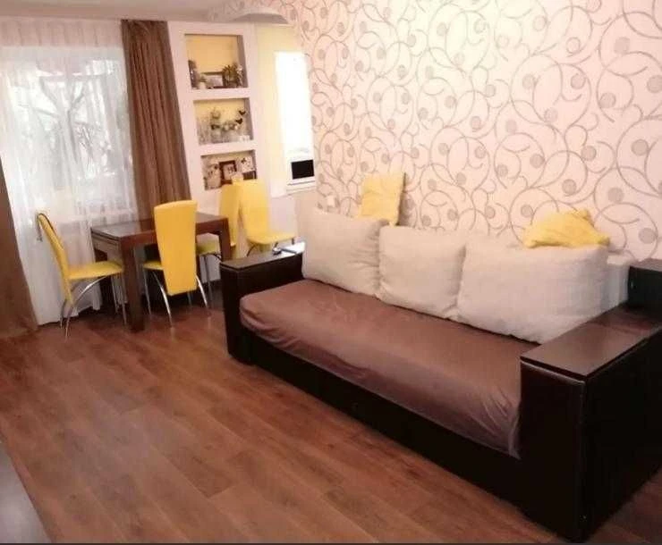 Продаж 3 к кв пр.Ювілейний, р-н ТРК України 32500 у.о.