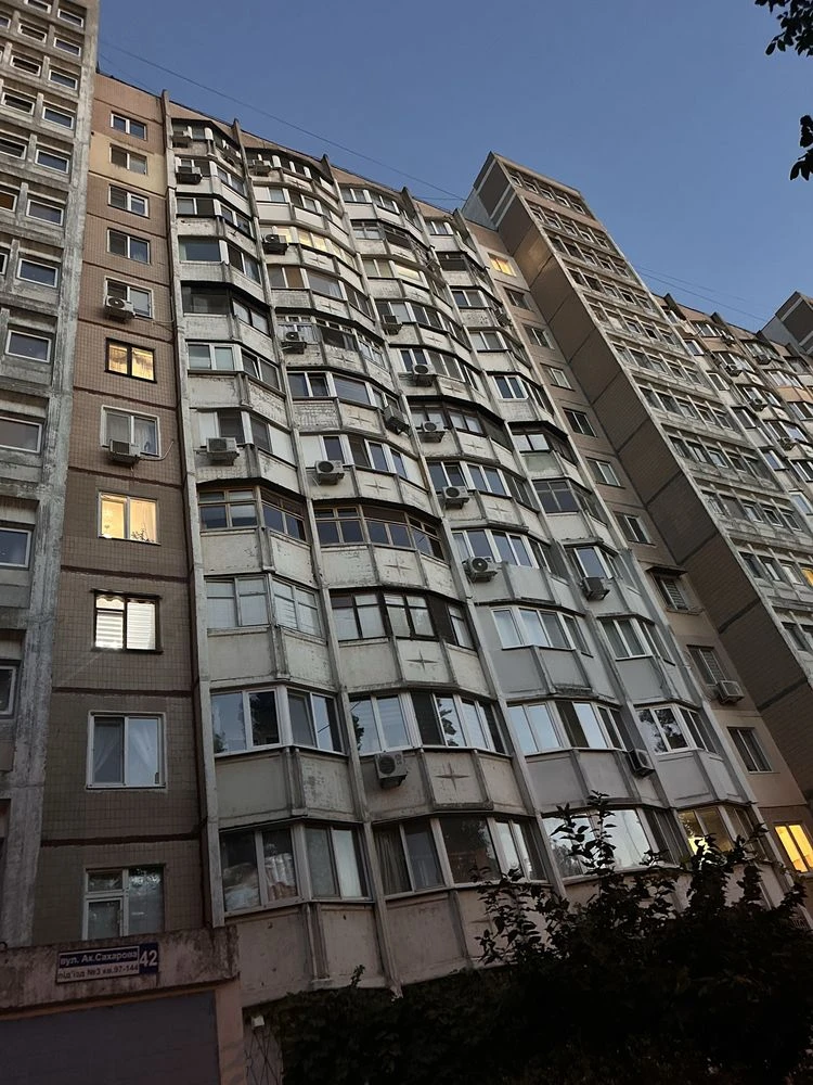Продаж, 3 кімнатна квартира на Сахарова, Одеса, Держпрограми