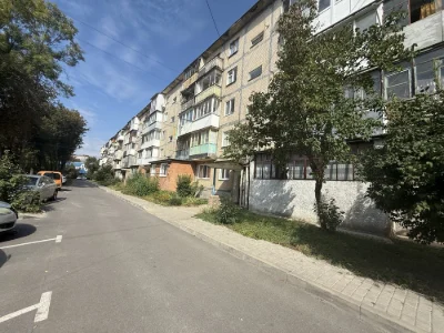 Продаж 2 кк квартири на Вишенькі , 3 поверх , не кутова , ро