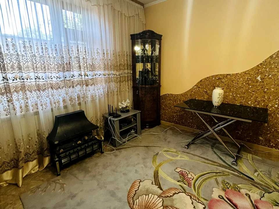 Будинок. Житомир, Дібровна вул.