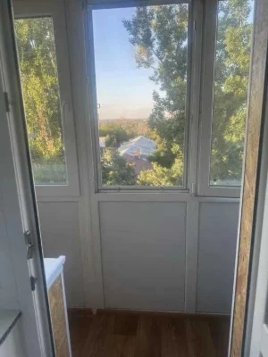 Продам 3-кімнатну квартиру в центрі міста