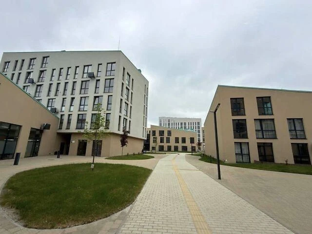 Продаж 2 кімн квартира 68.93  м² 1/6 ц.вул.Богдана Хмельниць
