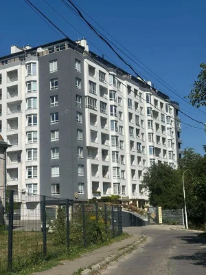 Продаж 1 кімнатної квартири + кухня студія 45м2, з балконом