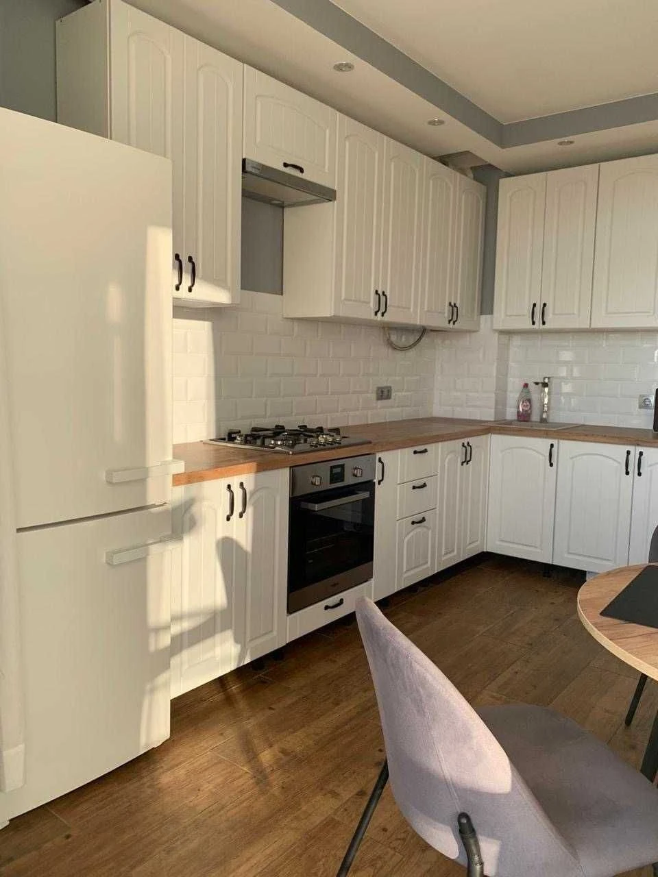 Продаж 1 кімнатної квартири + кухня студія 45м2, з балконом