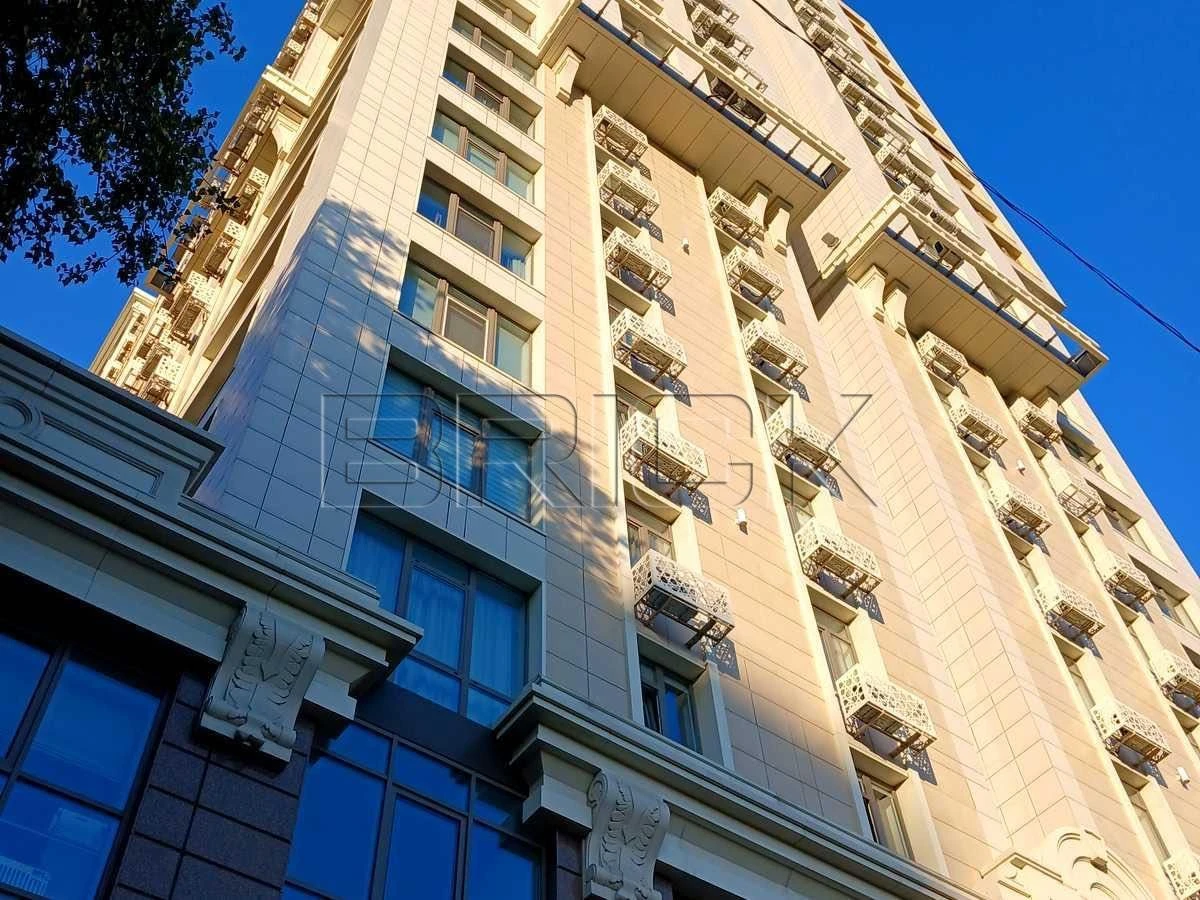 Продаж 38 Перлина 2 кімнатна вул. Жилянська, 68 Панківщина Ц