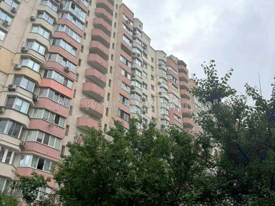 Квартира. Київ, Княжий Затон вул.