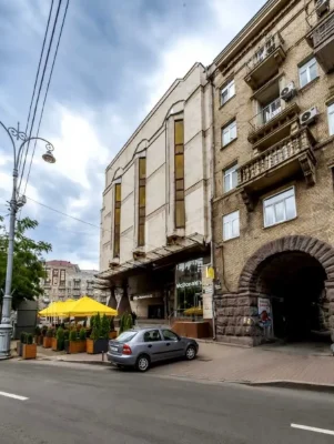 Продаж 2к квартири ЦЕНТР Києва вул Велика Васильківська 20 м