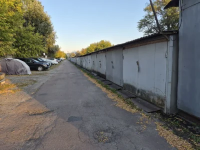 Гараж  Волинська 55а
